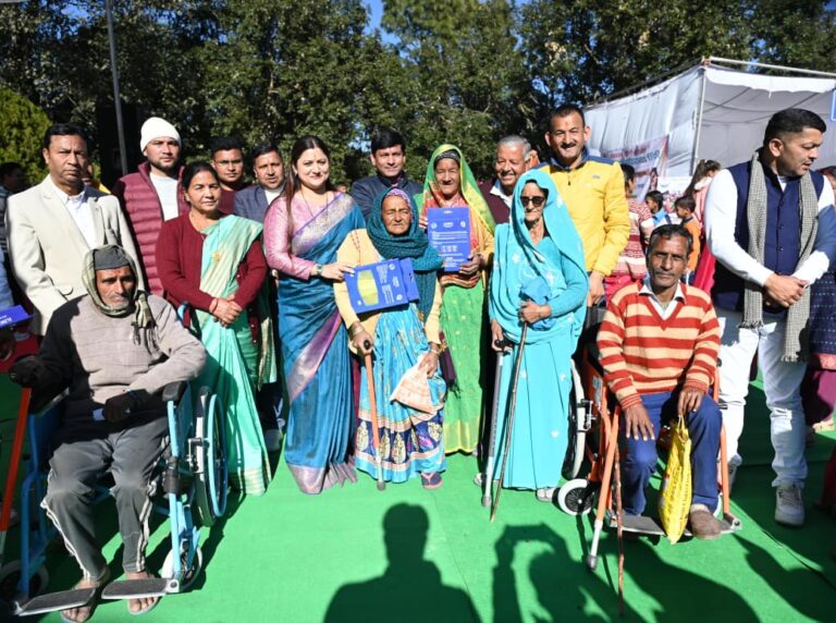 सिप्टी में सेवा संकल्प फाउंडेशन का मेगा निःशुल्क स्वास्थ्य शिविर