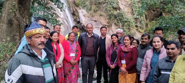 सिप्टी वाटरफॉल के सौन्दर्यकरण कार्यों का जिलाधिकारी ने किया निरीक्षण