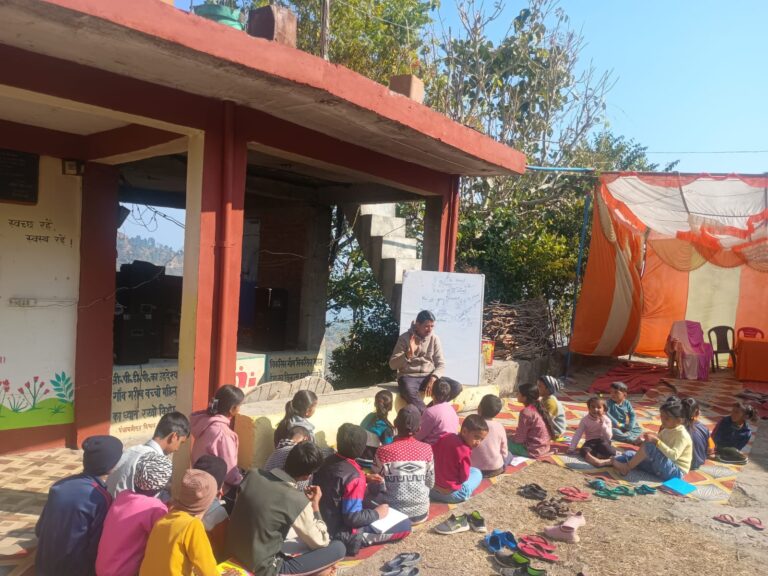 अमौली में शीतकालीन अवकाश के दौरान बच्चों के लिए निःशुल्क शिक्षा अभियान शुरू