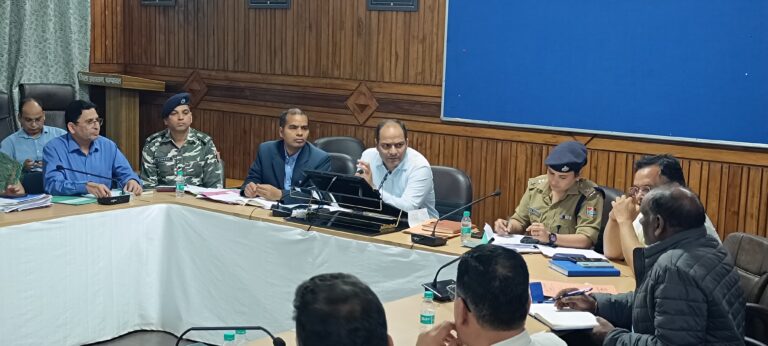 चम्पावत में नशा तस्करी और अवैध कारोबार पर प्रभावी कार्रवाई के निर्देश