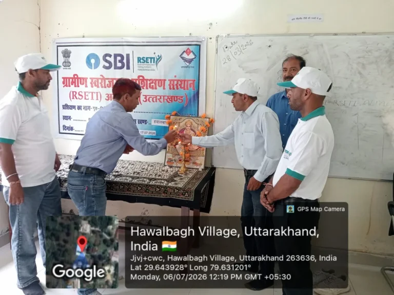 हवालबाग में 12 दिवसीय गृह निर्मित धूप-अगरबत्ती निर्माण प्रशिक्षण का शुभारंभ