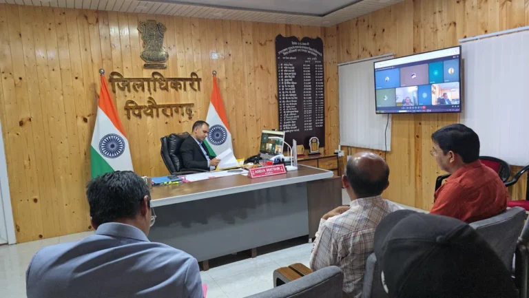 पिथौरागढ़: मानसखंड मंदिर माला मिशन के कार्यों में तेजी के निर्देश, गुणवत्ता और समयबद्धता पर जोर