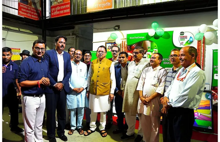मुख्यमंत्री के निर्देश पर अपर सचिव ने किया चंपावत का चार दिवसीय भ्रमण, जनसंवाद और विकास कार्यों का निरीक्षण
