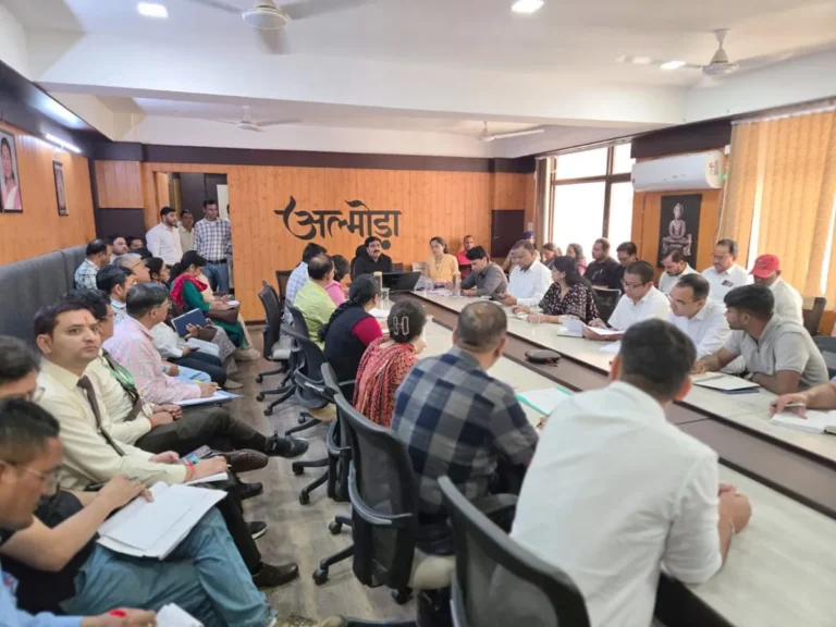 एनडीए एवं सीडीएस परीक्षा की तैयारियों का जायजा, मुख्य विकास अधिकारी ने दिए सख्त निर्देश