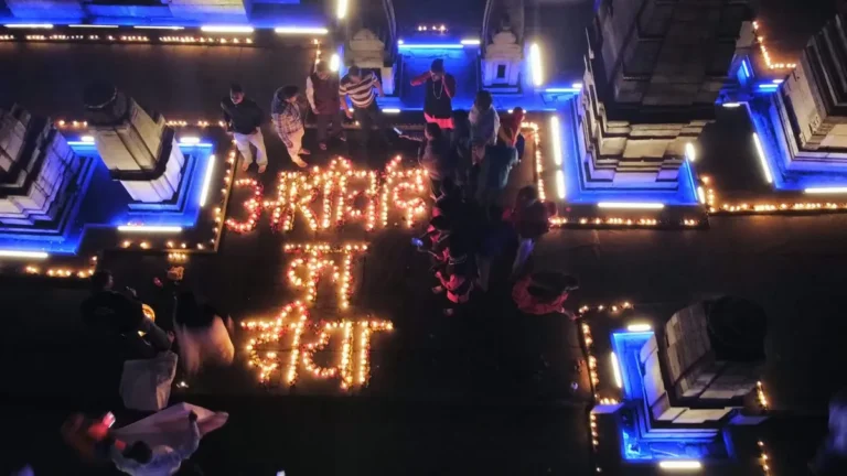 अल्मोड़ा में 'आशीर्वाद का दीया' के साथ सेवा संकल्प अभियान का शुभारंभ, 51 हजार दीयों से जगमगाया जनपद