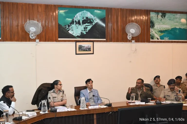 कैंचीधाम में यातायात और श्रद्धालुओं की सुविधा के लिए कड़े निर्देश जारी