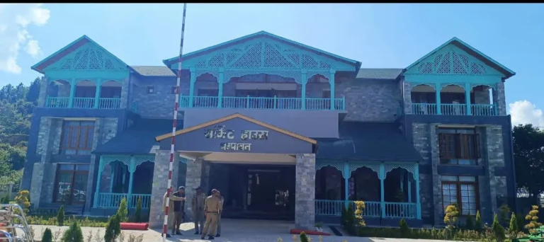 मुख्यमंत्री ने चम्पावत को दीं लगभग 96 करोड़ की 16 विकास योजनाओं की सौगात, सर्किट हाउस और पार्क का लोकार्पण