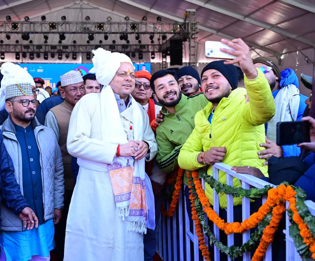 मुख्यमंत्री ने आदि कैलाश परिक्रमा रन में हिस्सा लिया, सीमांत क्षेत्रों में पर्यटन और रोजगार पर जोर