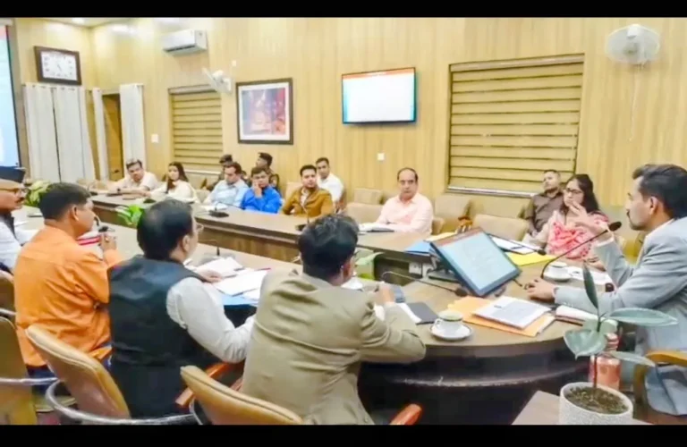 राष्ट्रपति के संभावित उत्तराखंड दौरे की तैयारियों की समीक्षा, जिलाधिकारी ने दिए निर्देश